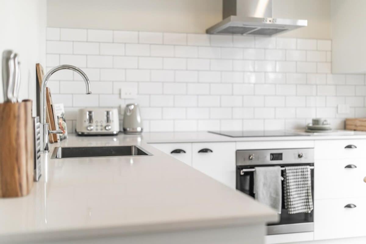 כרייסטצ'רץ' Parkside Heritage Retreat 3-Bedroom Terrace Charm מראה חיצוני תמונה